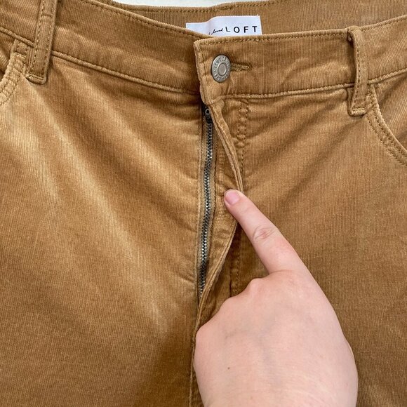LOFT Petite Skinny Corduroy Pants in Perfect Camel size 18 - Picture 4 of 10